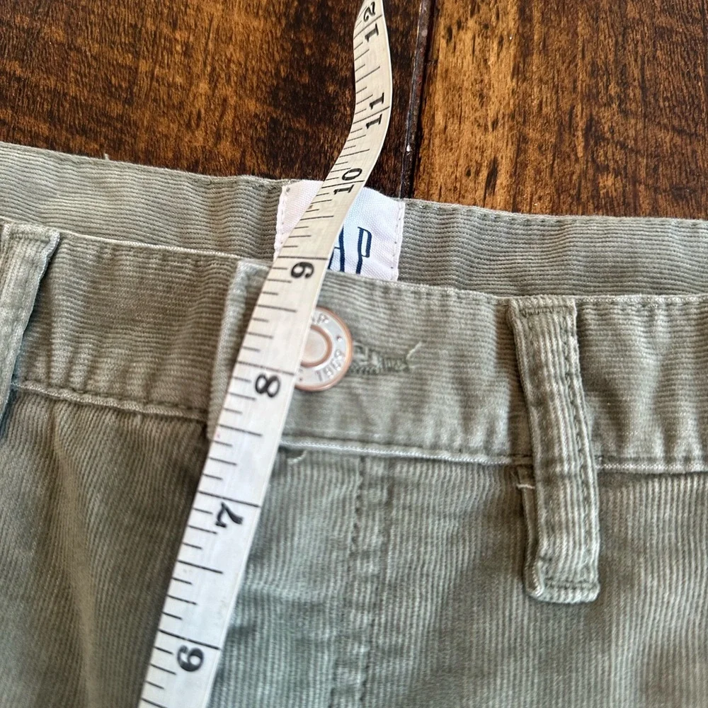 GAP | Sage Green Corduroy Cut-Off Shorts with Frayed Hem, Size 8 - Picture 6 of 7